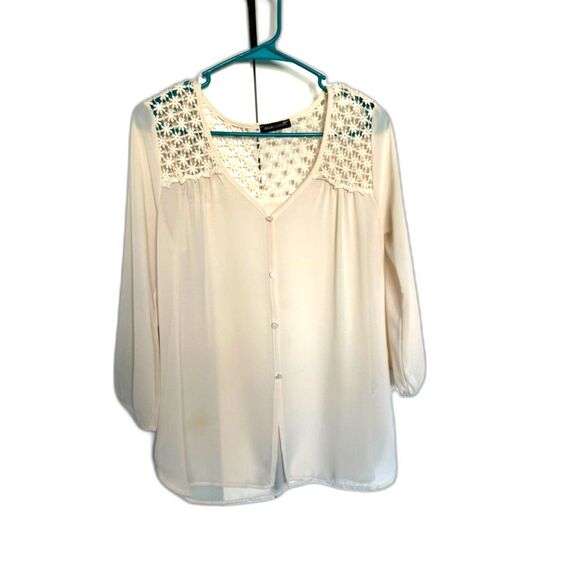 Jella Couture Women's Tan Lace Longe Sleeve Scoop Neck Lace Shoulder Blouse - Picture 1 of 8